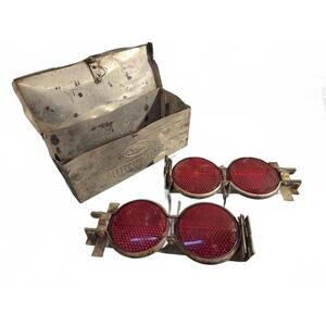 Ford Reclector-Flare Kit | Metal Storage Box - Vintage - 2436293 - FoMoCo